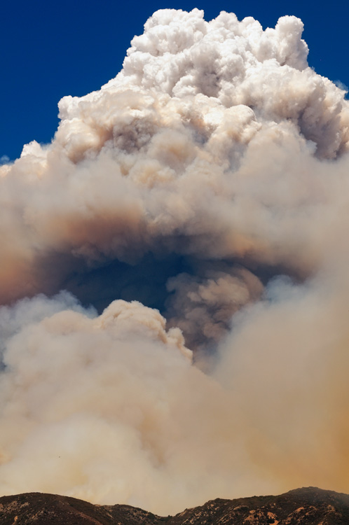 Pyrocumulus cloud over Southern California